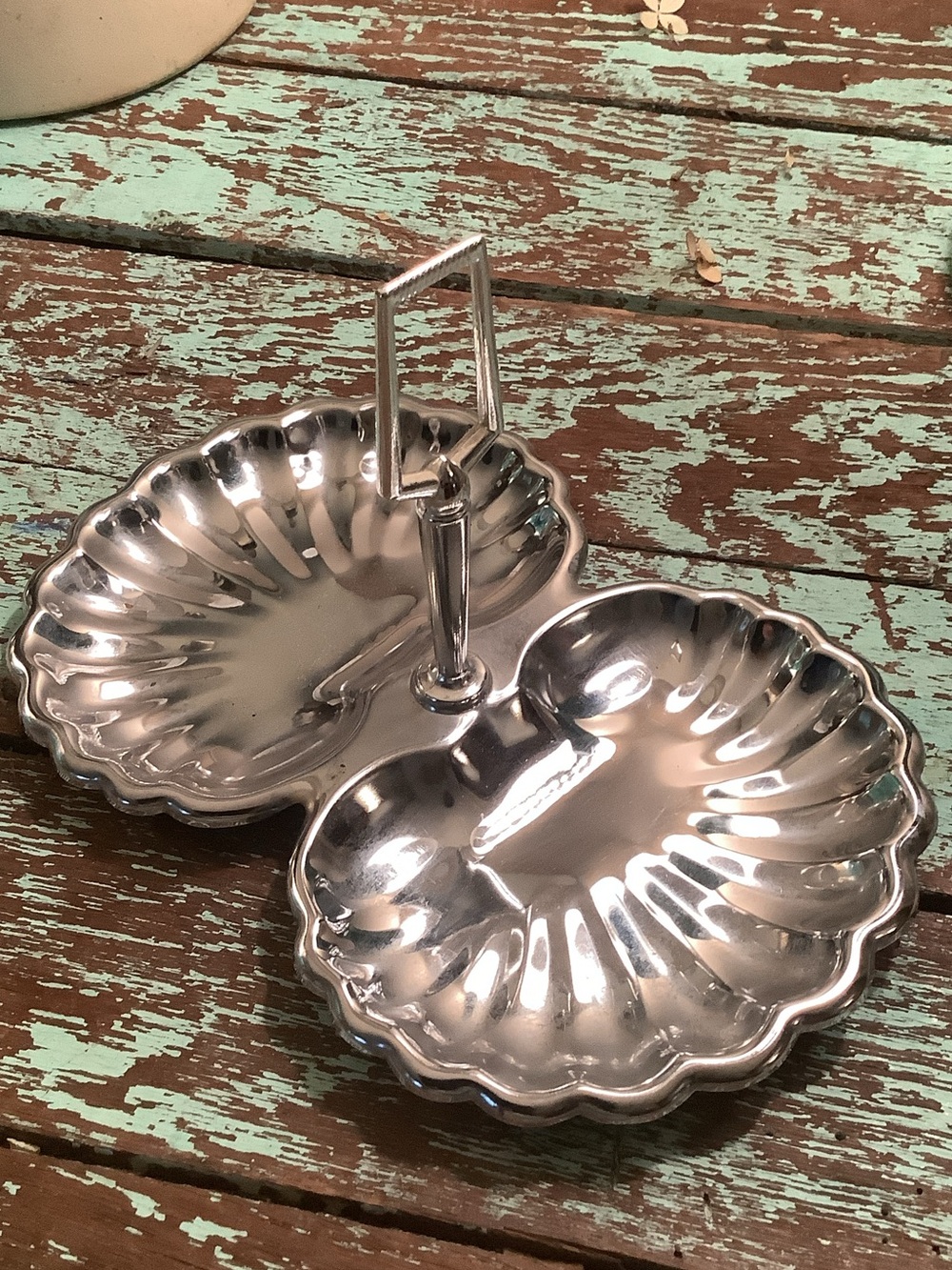 Vintage Silver-Tone Double Shell Serving Small Appetizer Nut Candy Dish